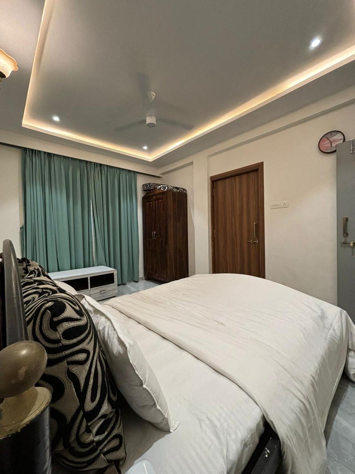 罗纳瓦拉Ll Golden Leaf Ll 3Bhk Ll Ac Ll别墅 外观 照片