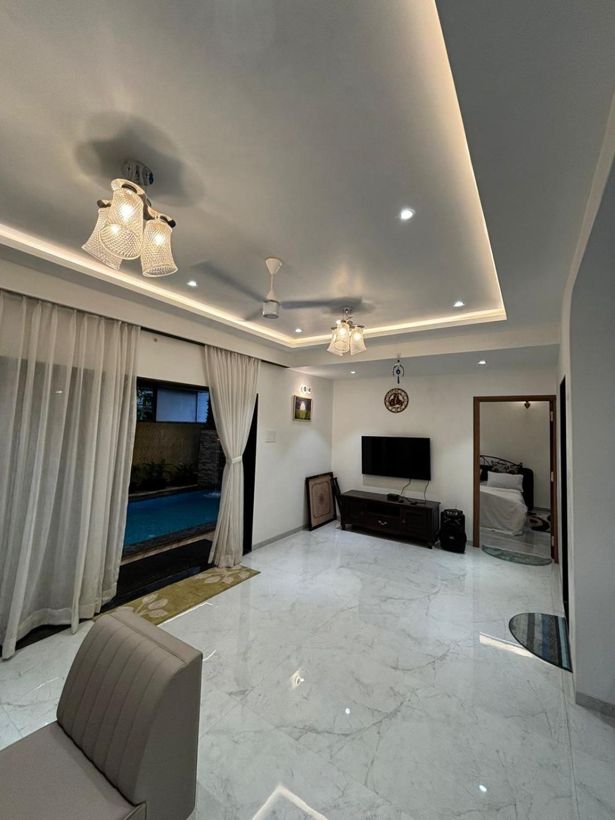 罗纳瓦拉Ll Golden Leaf Ll 3Bhk Ll Ac Ll别墅 外观 照片